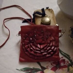 Elegant Red Leather Crossbody Bag
